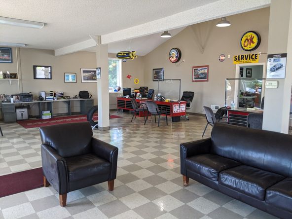 AUTOMOTIVE SALES & SERVICE CENTER: 3622 N Vermilion St, Danville, IL 61832